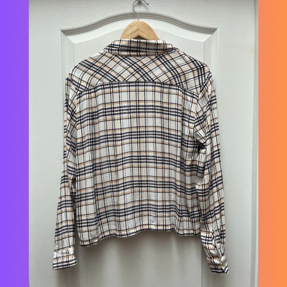 Aritzia Wilfred Free Plaid Button-up Blouse Size Medium - Picture 2 of 5
